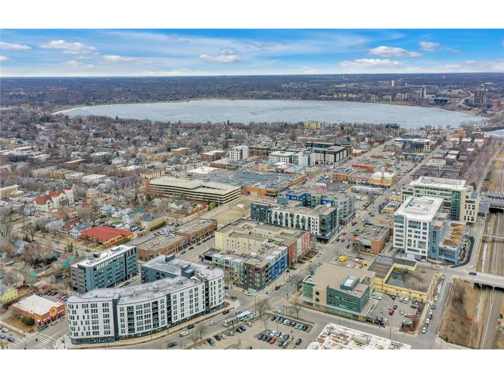 2938 Emerson Avenue S #2930 Emerson No.'s 101 & Minneapolis MN 55408 6686113 image6