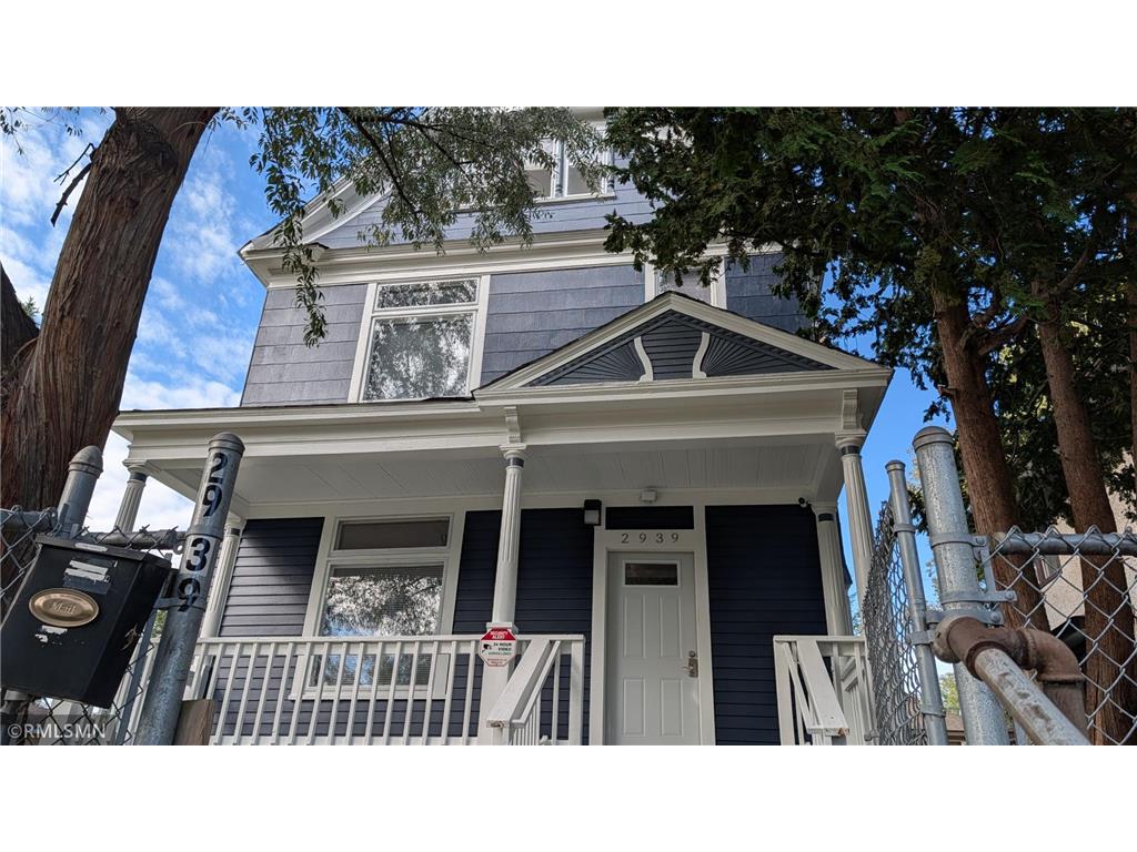 2939 Lyndale Avenue N Minneapolis MN 55411 6800995 image1