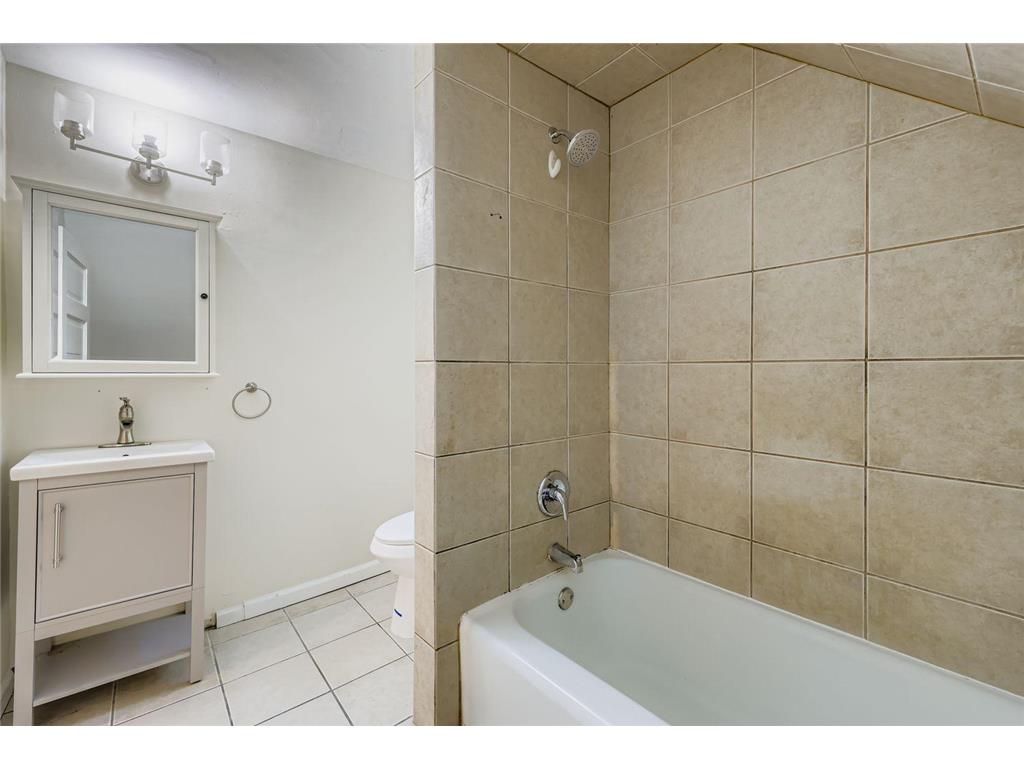 2939 Russell Ave Avenue N Minneapolis MN 55411 6820676 image19