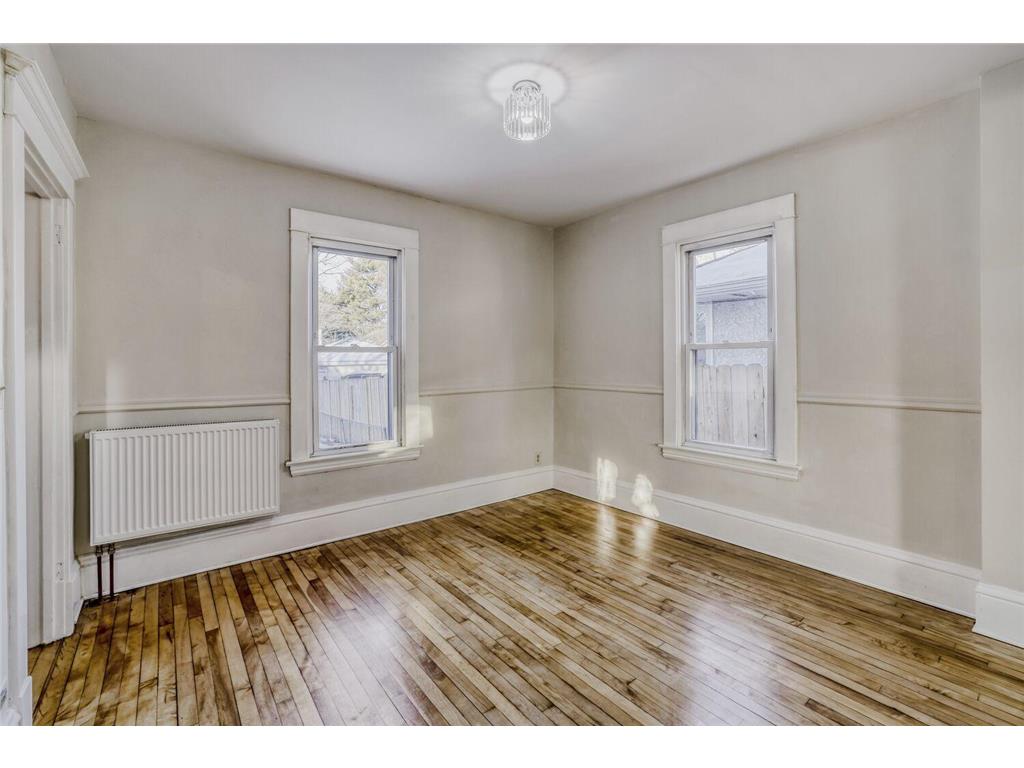 2939 Russell Avenue N Minneapolis MN 55411 7008798 image14