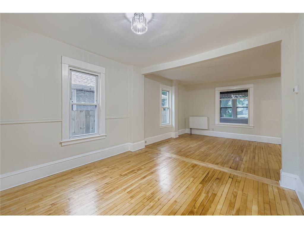 2939 Russell Avenue N Minneapolis MN 55411 7008798 image7