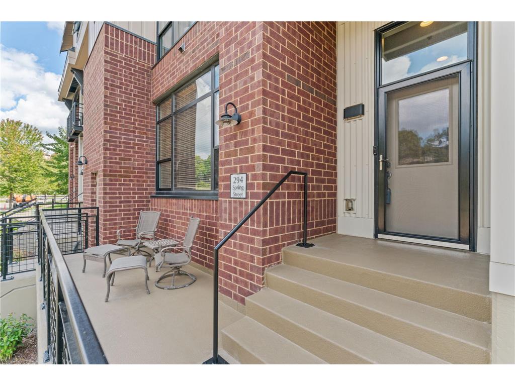 294 Spring Street Saint Paul MN 55102 7024890 image2