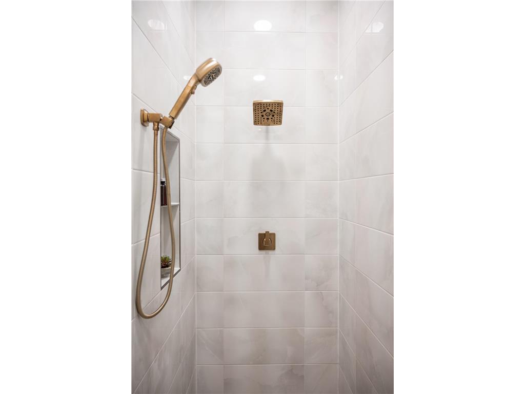 2940 Washta Bay Road Chanhassen MN 55331 - Minnewashta 6786627 image6