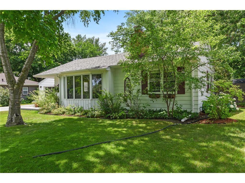 2941 Lee Avenue N Golden Valley MN 55422 6394870 image1