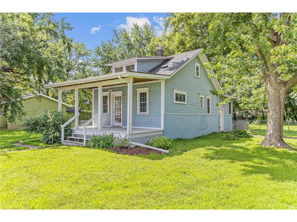 2941 Rice Street Roseville MN 55113 6552846 image1