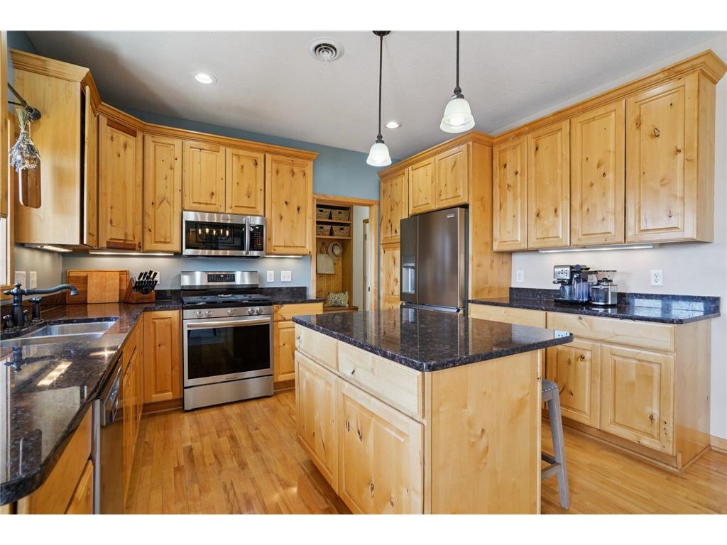 29411 Morningside Court Lindstrom MN 55045 - South Center Lake 7055833 image28