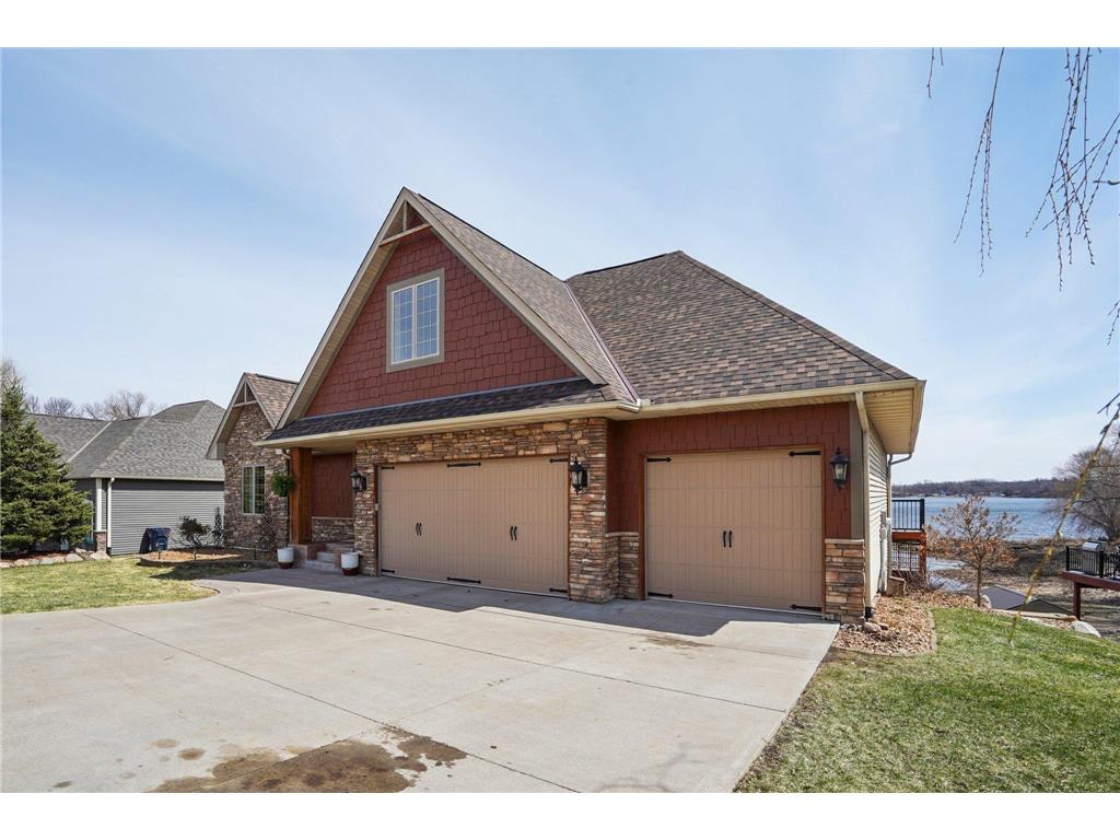 29411 Morningside Court Lindstrom MN 55045 - South Center Lake 7055833 image5