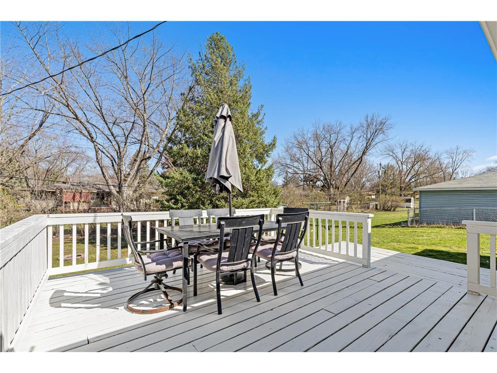 2942 Matilda Street Roseville MN 55113 7025106 image14