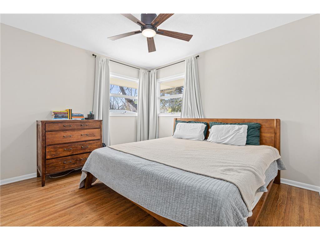 2942 Matilda Street Roseville MN 55113 7025106 image8