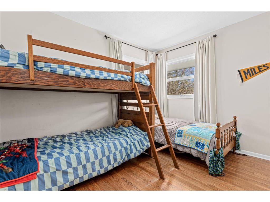 2942 Matilda Street Roseville MN 55113 7025106 image9