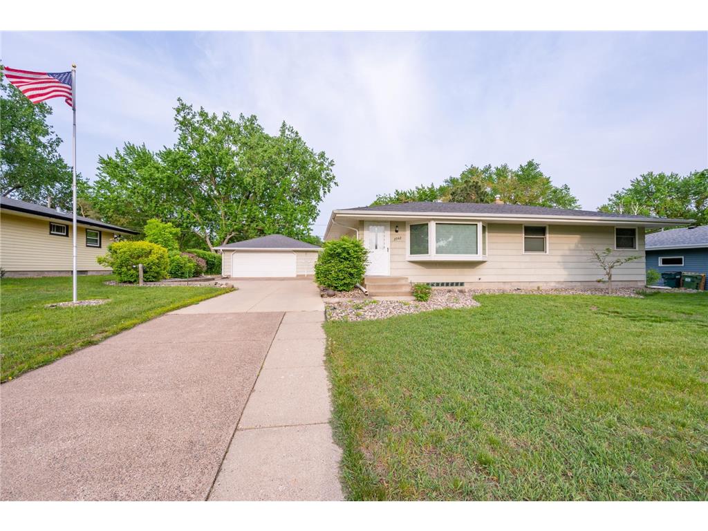 2942 Northview Street Roseville MN 55113 6382745 image1