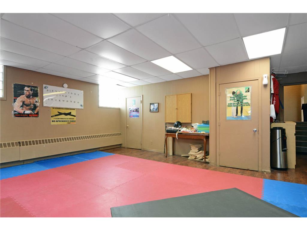 2942 Oakland Avenue Minneapolis MN 55407 6687718 image11