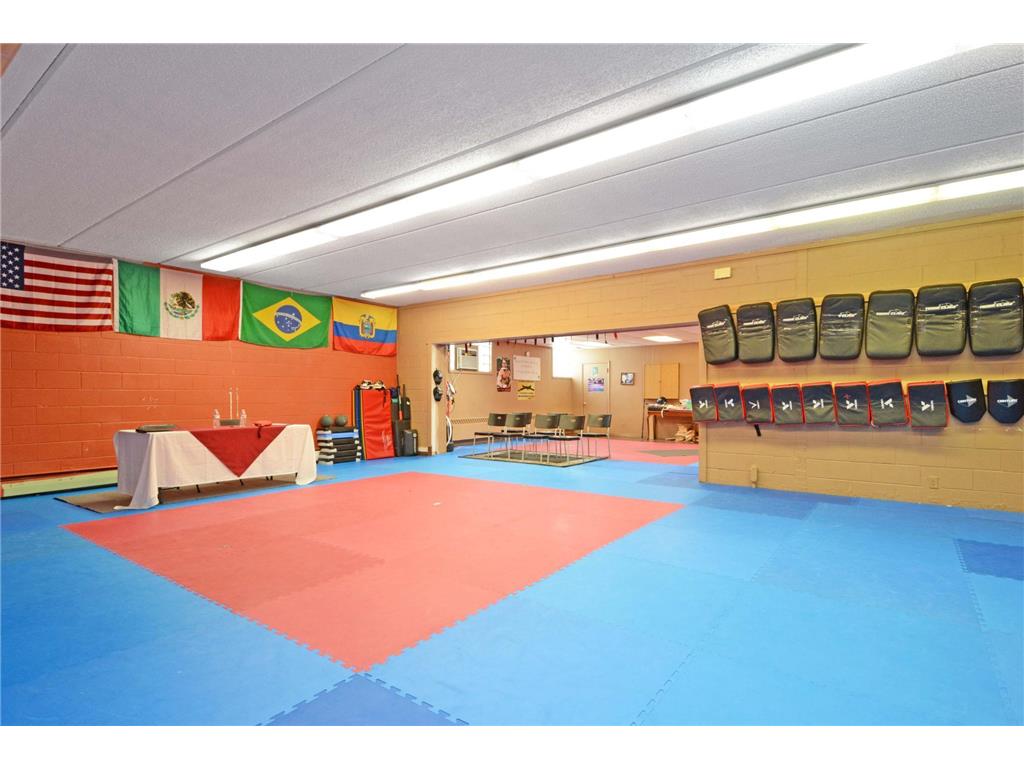 2942 Oakland Avenue Minneapolis MN 55407 6687718 image3