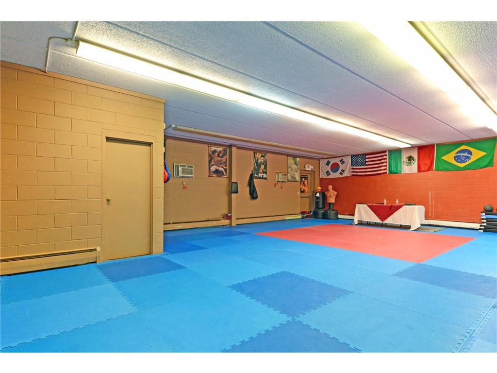 2942 Oakland Avenue Minneapolis MN 55407 6687718 image4