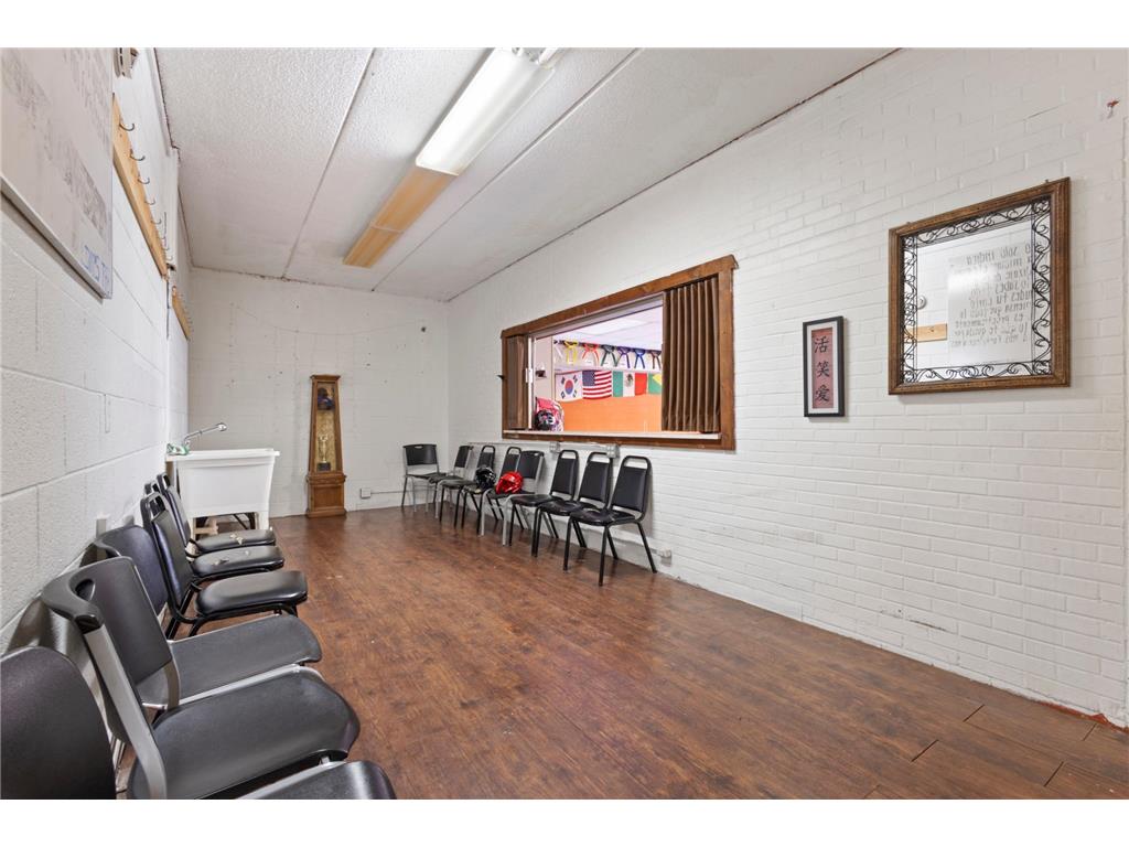 2942 Oakland Avenue Minneapolis MN 55407 7010585 image13