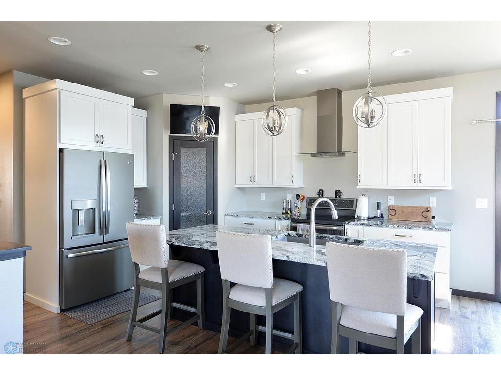 2943 6th Street E West Fargo ND 58078 7100102 image10
