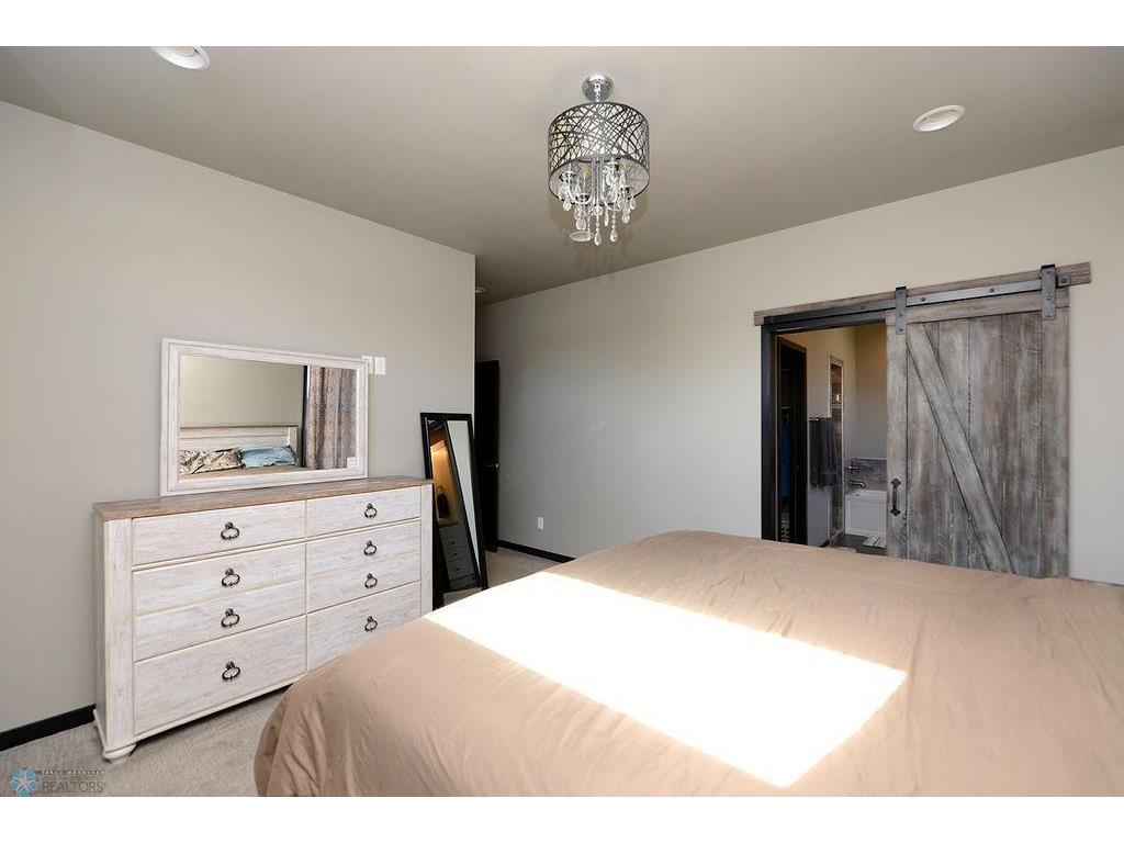 2943 6th Street E West Fargo ND 58078 7100102 image13