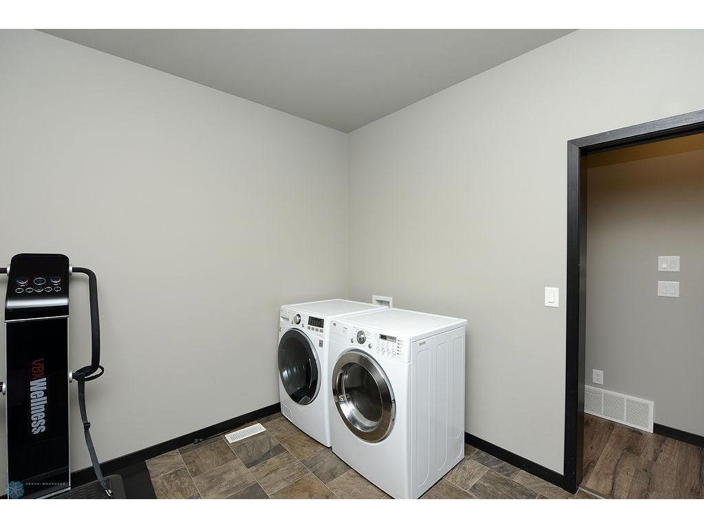 2943 6th Street E West Fargo ND 58078 7100102 image19