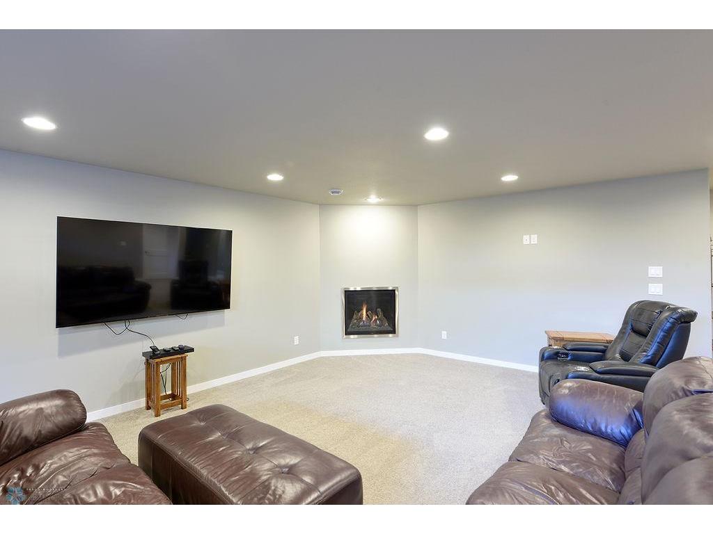 2943 6th Street E West Fargo ND 58078 7100102 image27
