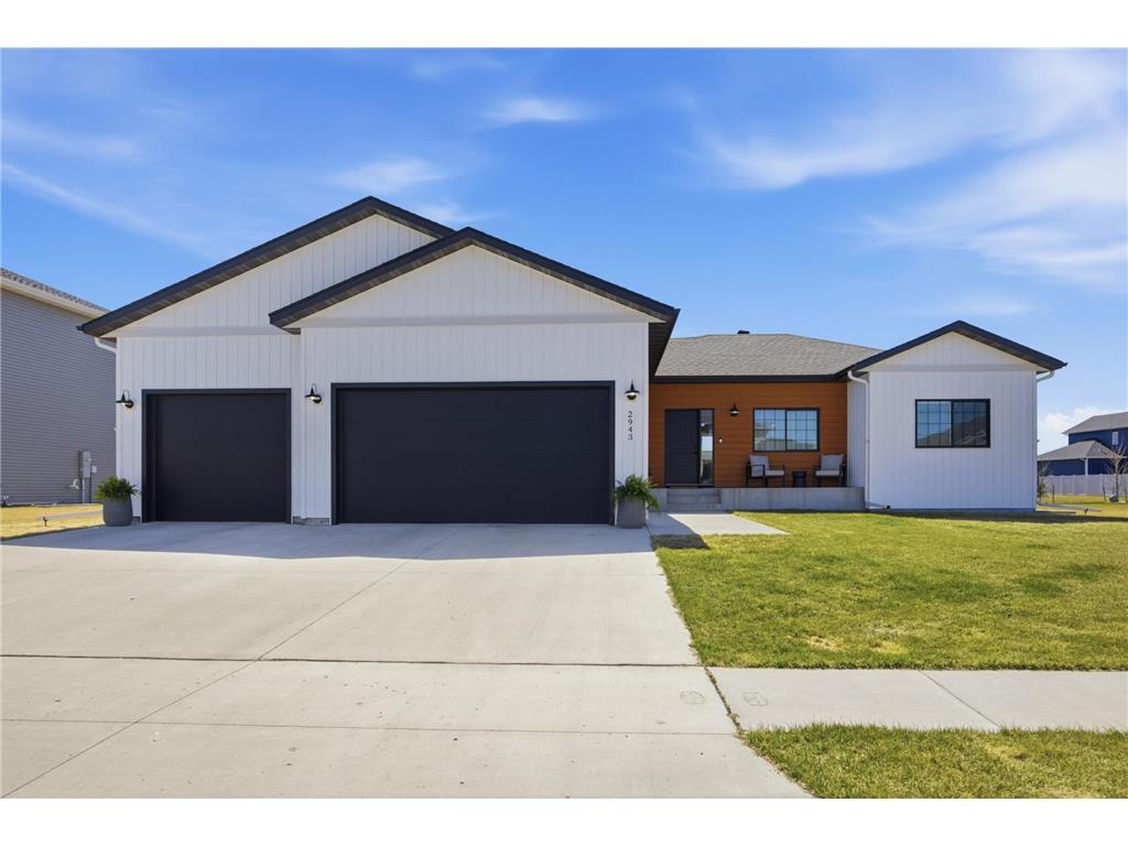 2943 Prairie Farms Circle S Fargo ND 58104 7056648 image1