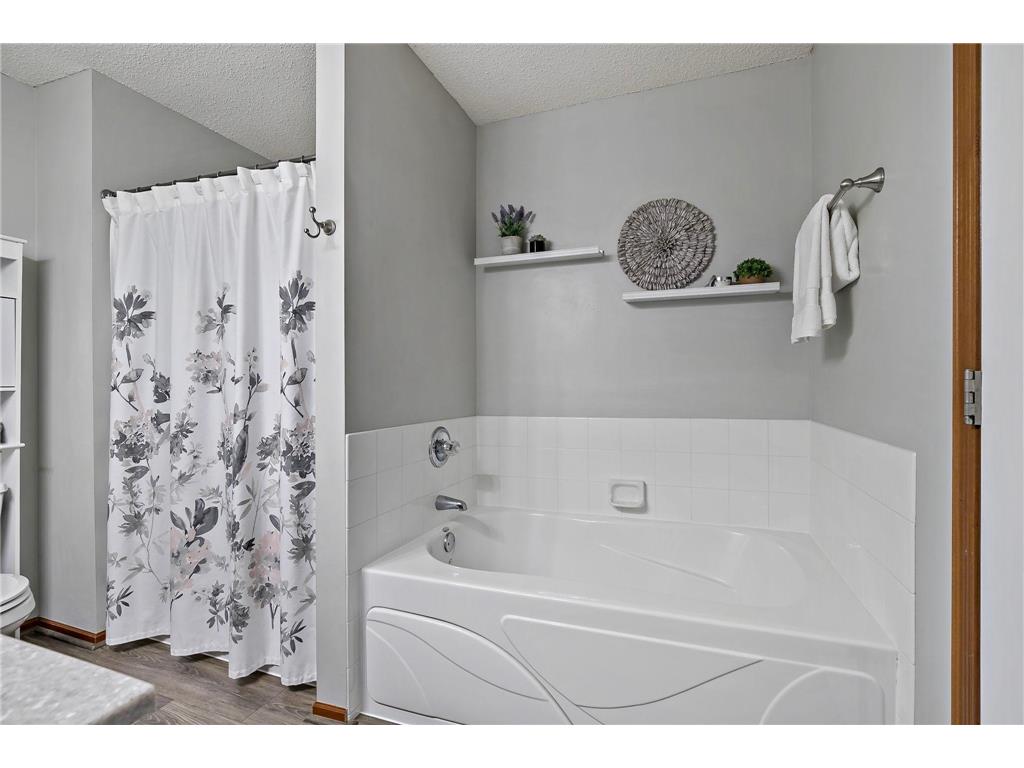 2944 Wyndam Court Shakopee MN 55379 7058868 image23