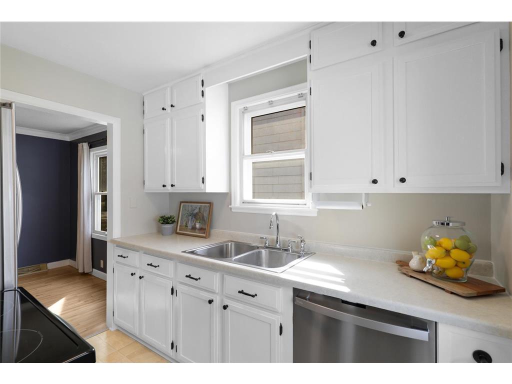 2944 Zarthan Avenue S Saint Louis Park MN 55416 7045197 image11