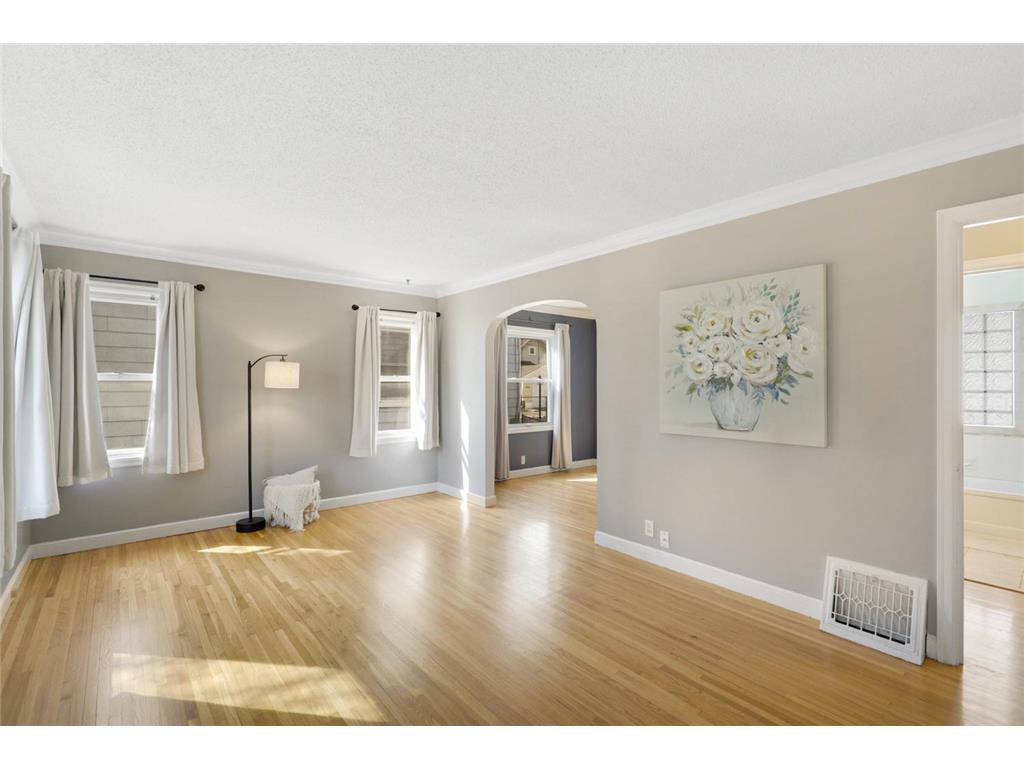 2944 Zarthan Avenue S Saint Louis Park MN 55416 7045197 image6
