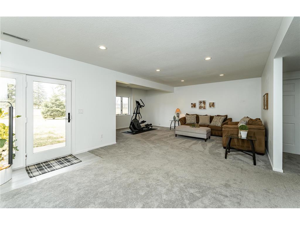 2945 Stonegate Court SW Rochester MN 55902 7049555 image25