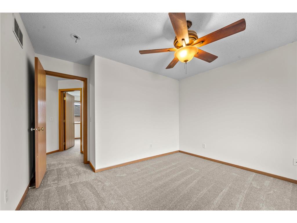 2945 Village Circle Chanhassen MN 55317 7033097 image22