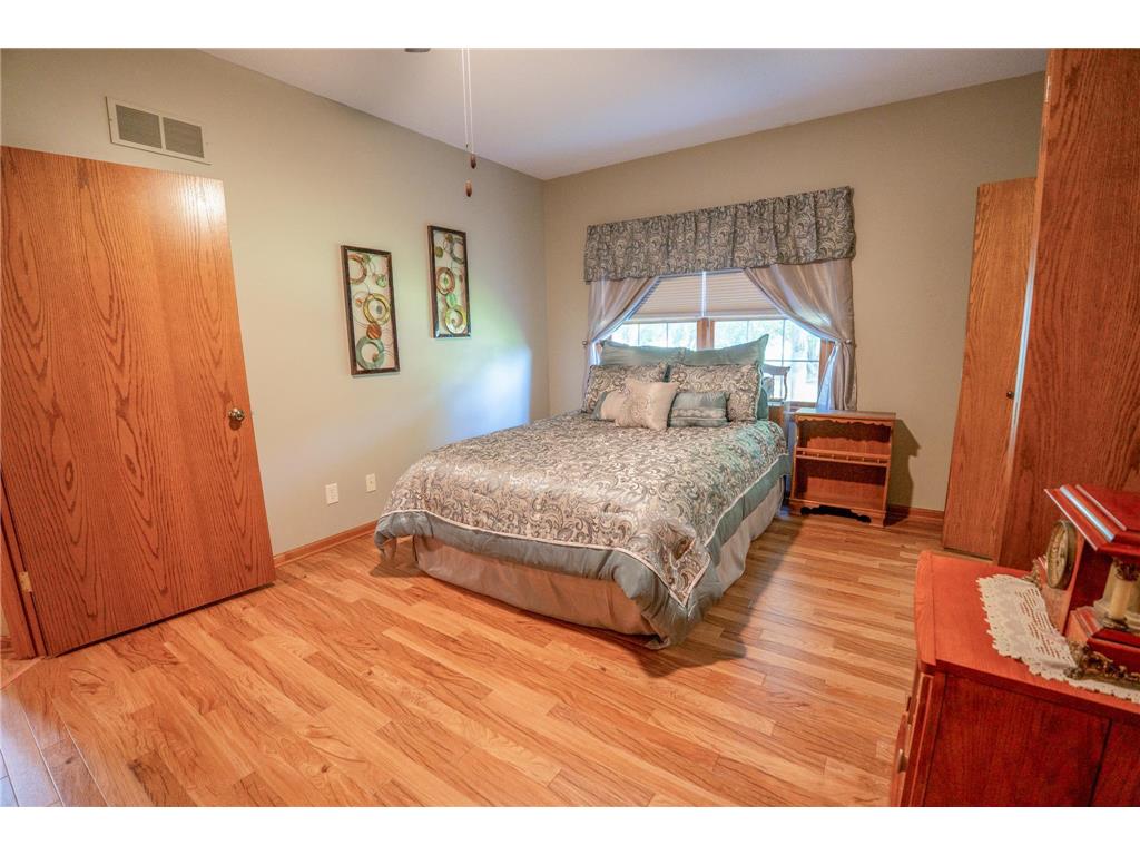 2946 9th Avenue SE Willmar Twp MN 56201 6799507 image11