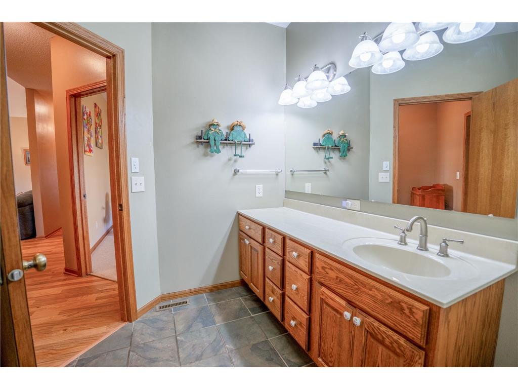 2946 9th Avenue SE Willmar Twp MN 56201 6799507 image20