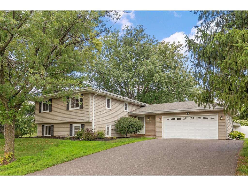 2946 Mcknight Road N Maplewood MN 55109 6419804 image1