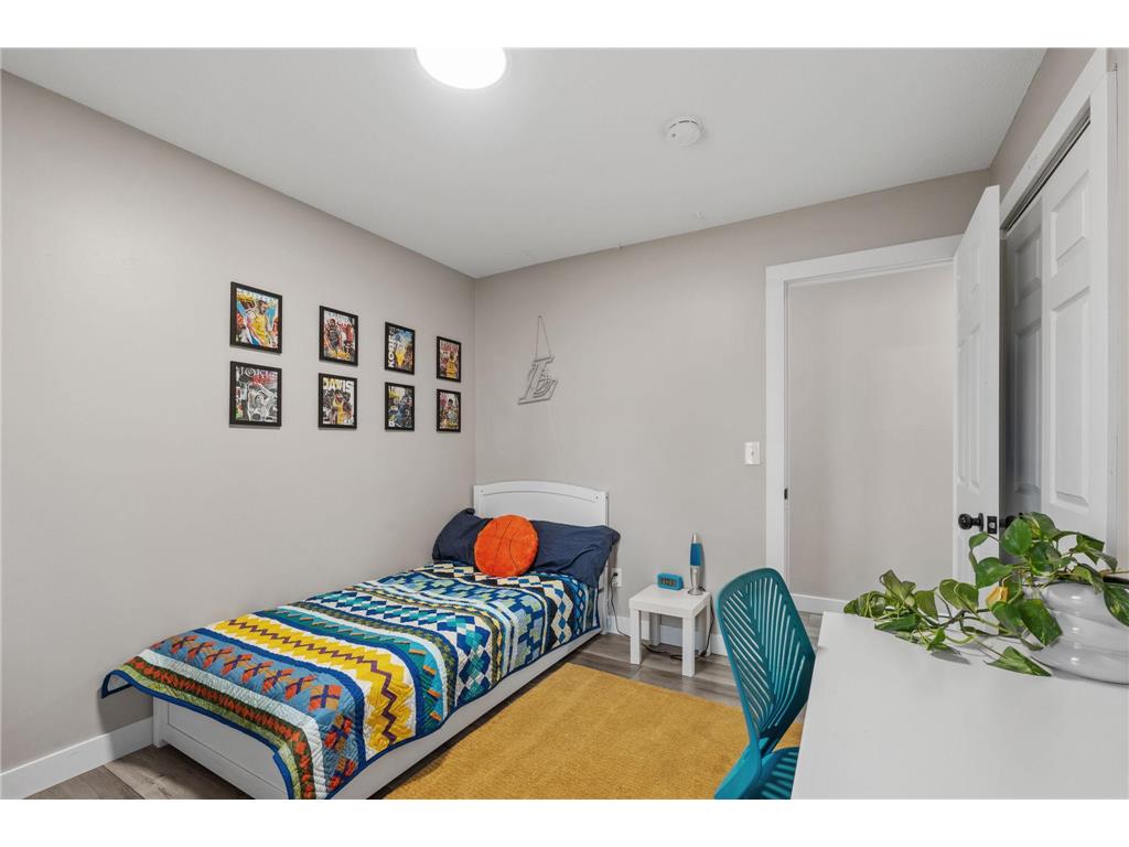 2946 Mcknight Road N Maplewood MN 55109 7035618 image22