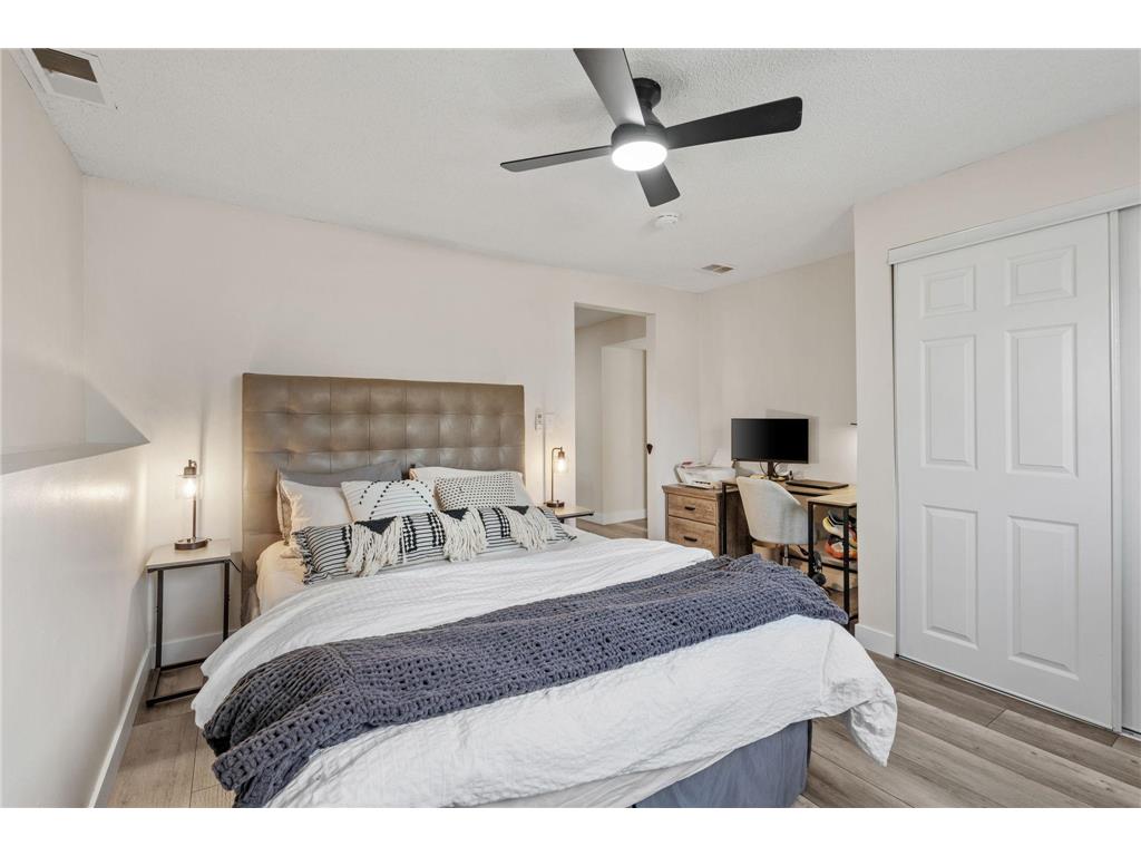 2946 Mcknight Road N Maplewood MN 55109 7035618 image34