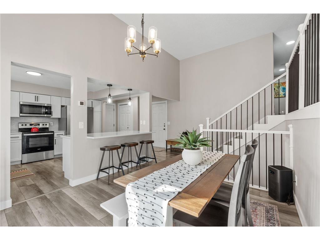 2946 Mcknight Road N Maplewood MN 55109 7064869 image15