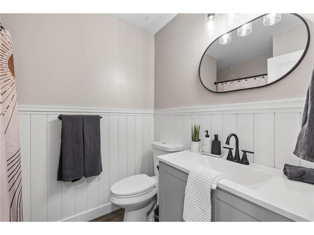 2946 Mcknight Road N Maplewood MN 55109 7064869 image20