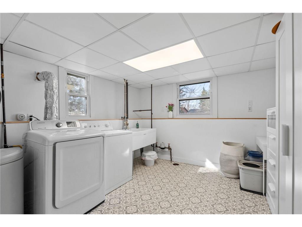 2946 Mcknight Road N Maplewood MN 55109 7064869 image38