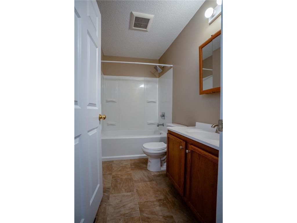 2946 Oliver Avenue N Minneapolis MN 55411 7055821 image11