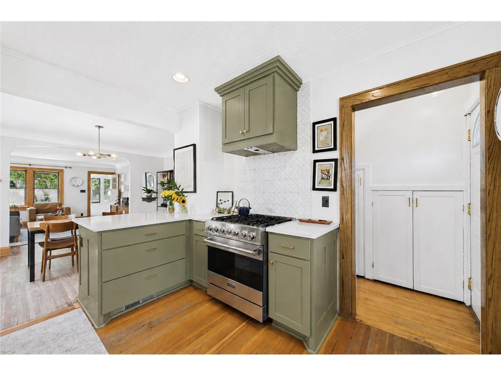 2947 Buchanan Street NE Minneapolis MN 55418 7076195 image8
