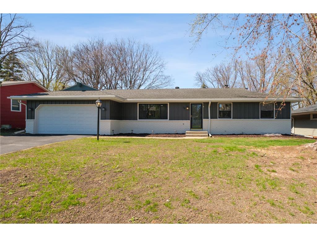 2947 Howard Street N Maplewood MN 55109 6712360 image1