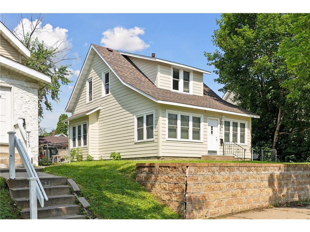 2947 Morgan Avenue N Minneapolis MN 55411 6564290 image1