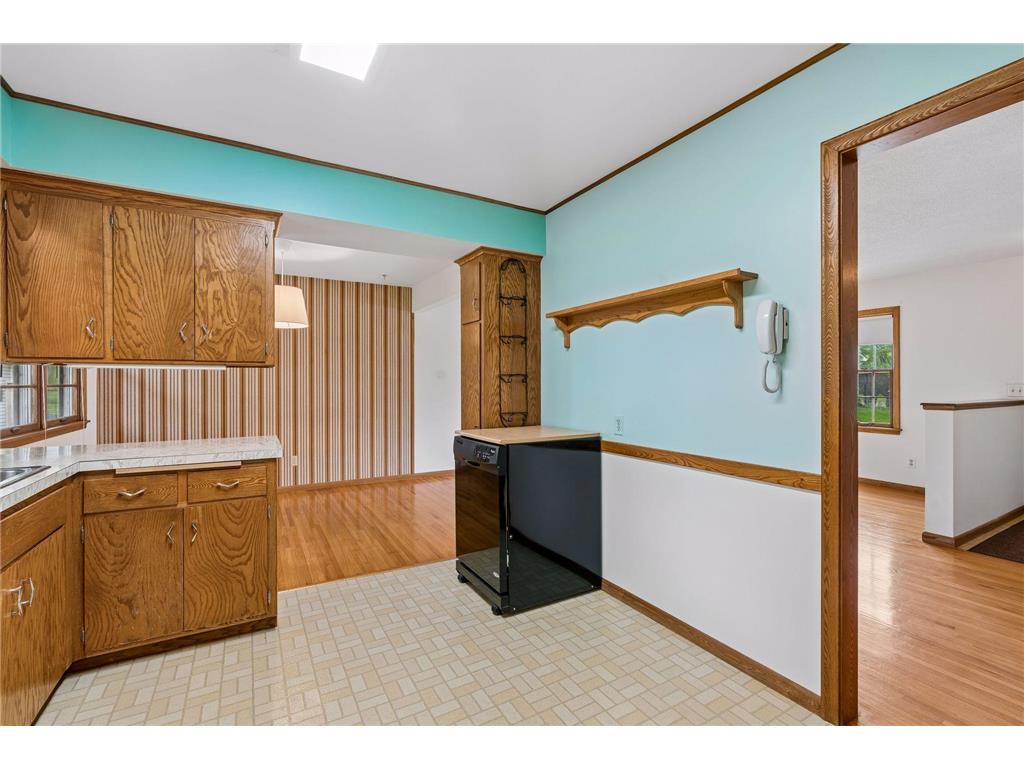 2949 Aquila Avenue N Crystal MN 55427 7076472 image12
