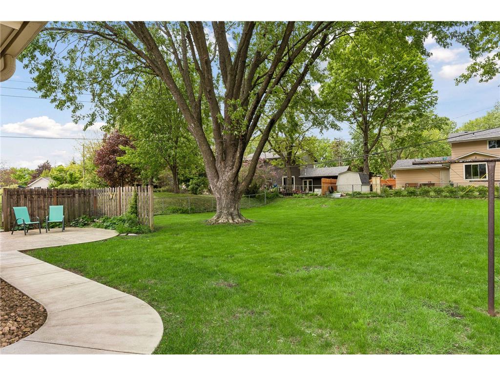2949 Aquila Avenue N Crystal MN 55427 7076472 image29