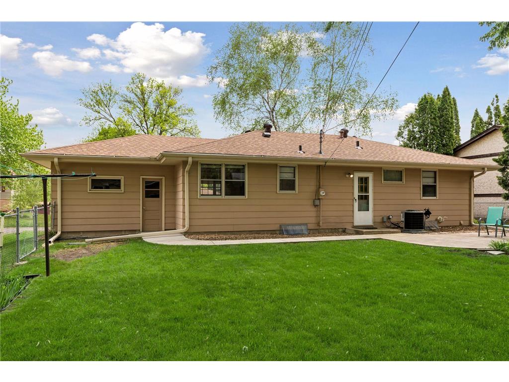 2949 Aquila Avenue N Crystal MN 55427 7076472 image31