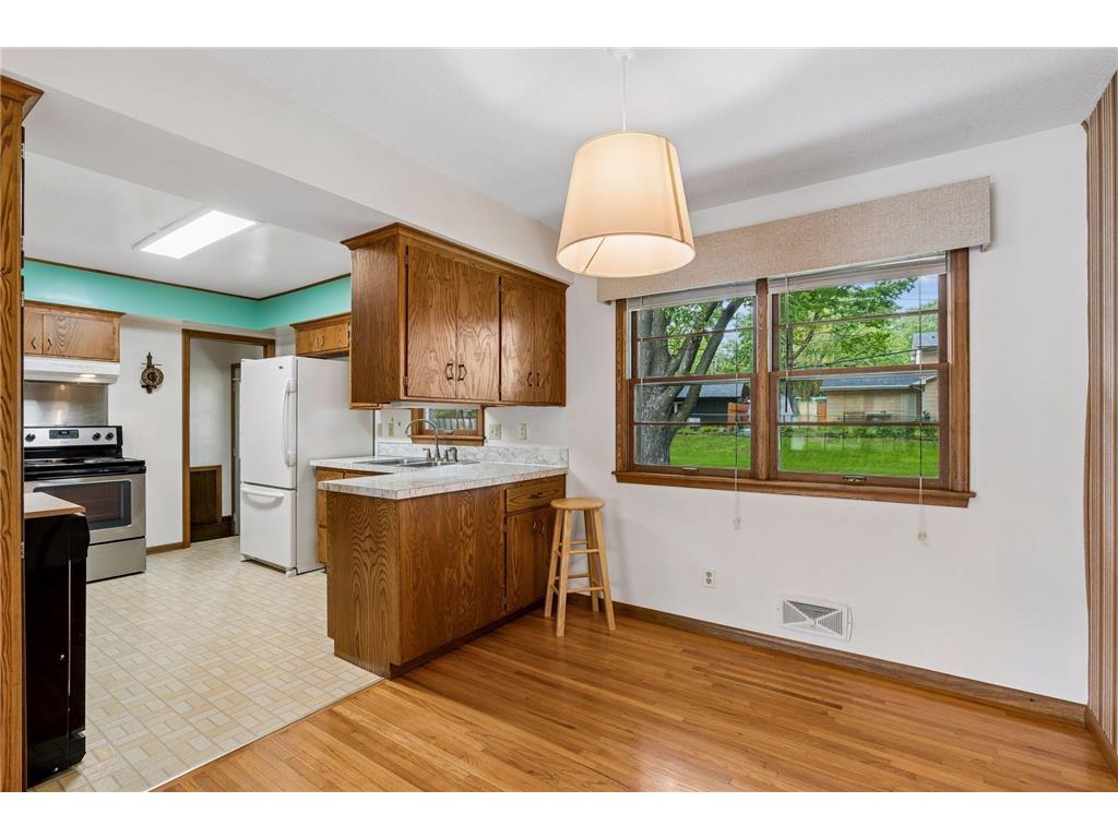 2949 Aquila Avenue N Crystal MN 55427 7076472 image9
