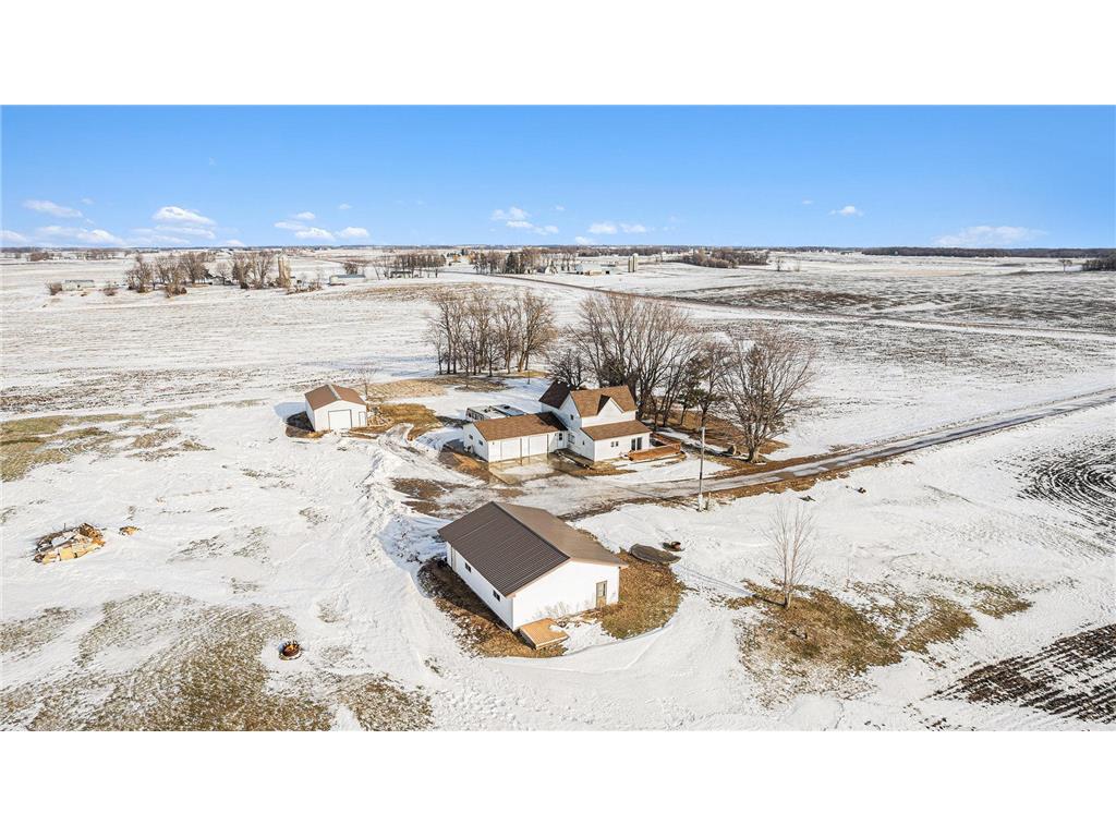 29490 221st Avenue Belle Plaine MN 56011 6814772 image1