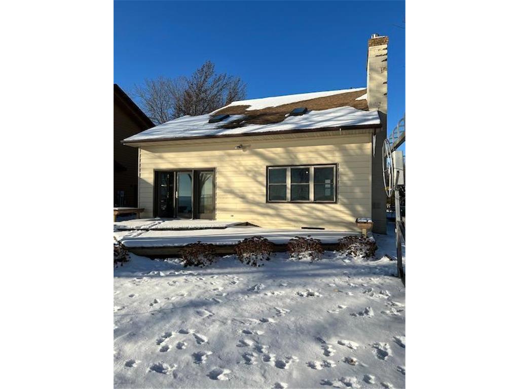 295 Lake Avenue N, Spicer, MN 56288 MLS 6311750 Edina Realty