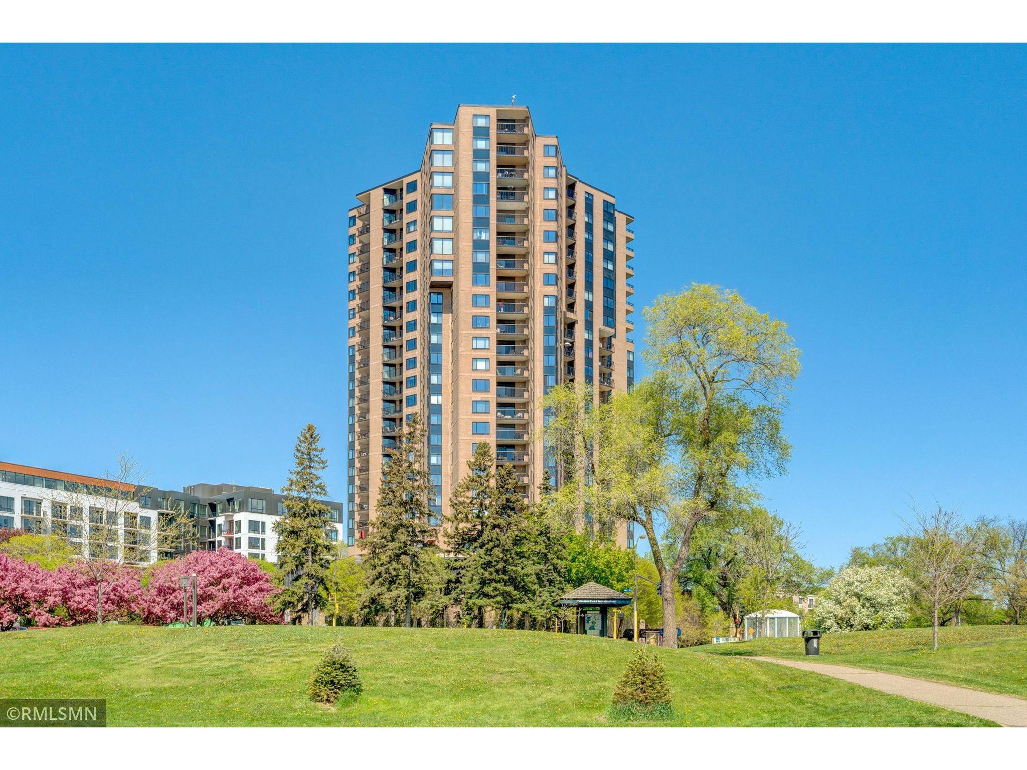 2950 Dean Parkway 1003, Minneapolis, MN, 55416 MLS 5762136 Edina