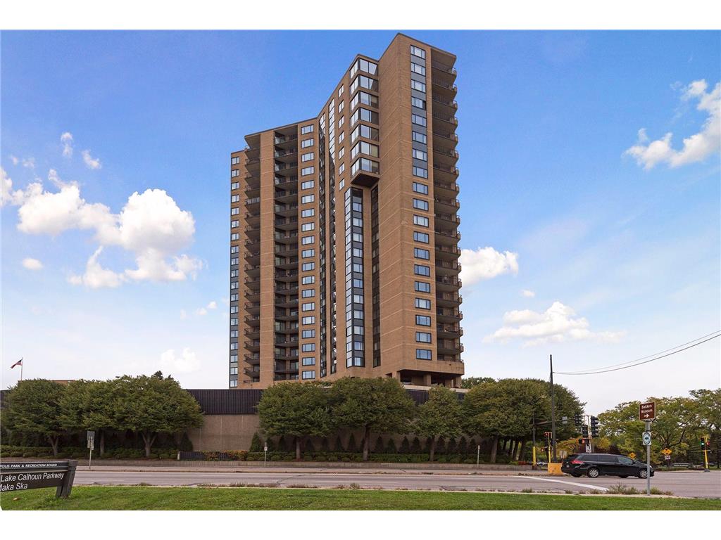 2950 Dean Parkway #1701 Minneapolis MN 55416 - Bde Maka Ska 6309560 image1