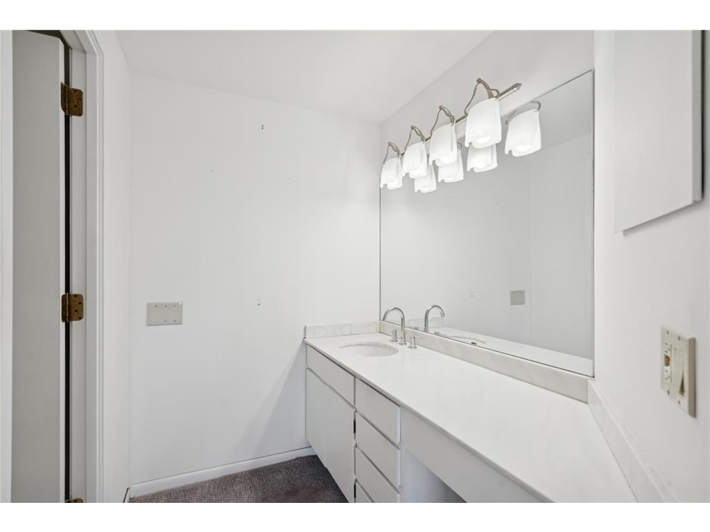 2950 Dean Parkway #1705 Minneapolis MN 55416 - Bde Maka Ska 6811482 image22